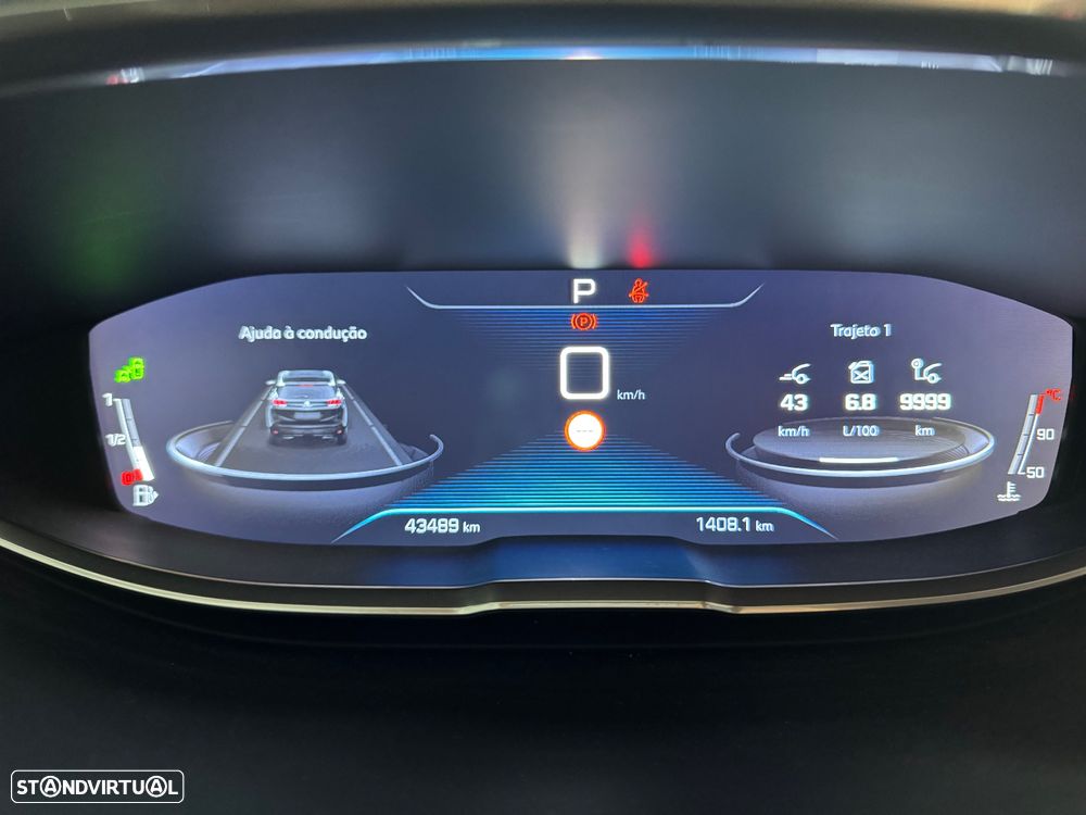 Peugeot 3008 1.2 PureTech Allure EAT6 - 31