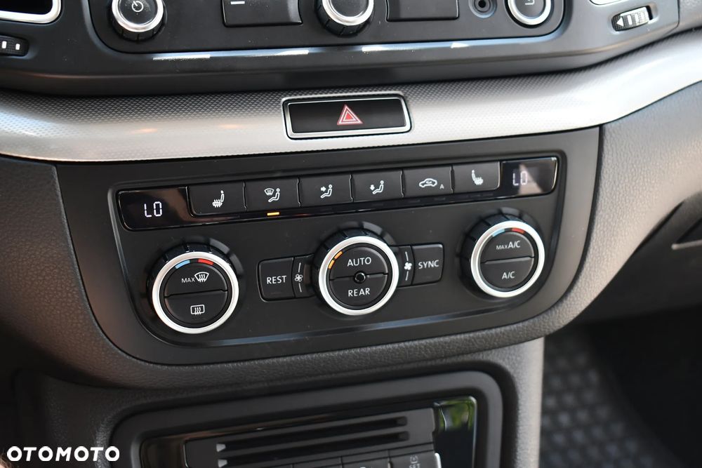 Volkswagen Sharan - 15