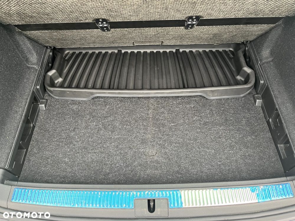 Skoda Superb 2.0 TDI SCR Style - 20