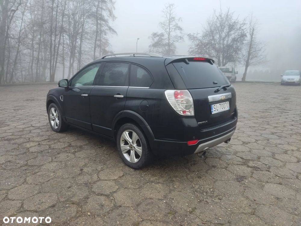 Chevrolet Captiva 2.0 d LT high (deu) - 10