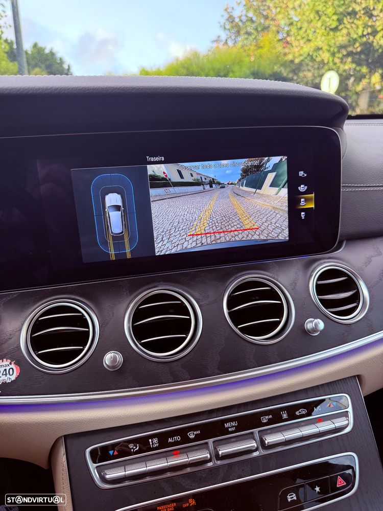 Mercedes-Benz E 300 de 4Matic 9G-TRONIC AMG Line - 10