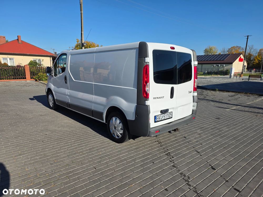 Renault Trafic - 20