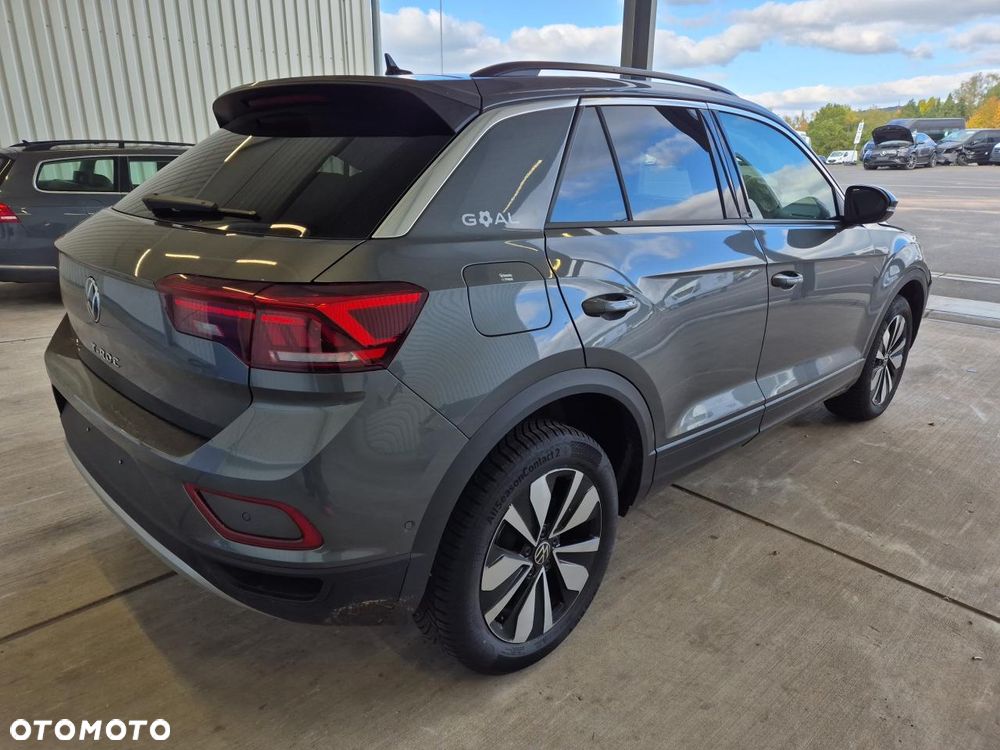 Volkswagen T-Roc - 4