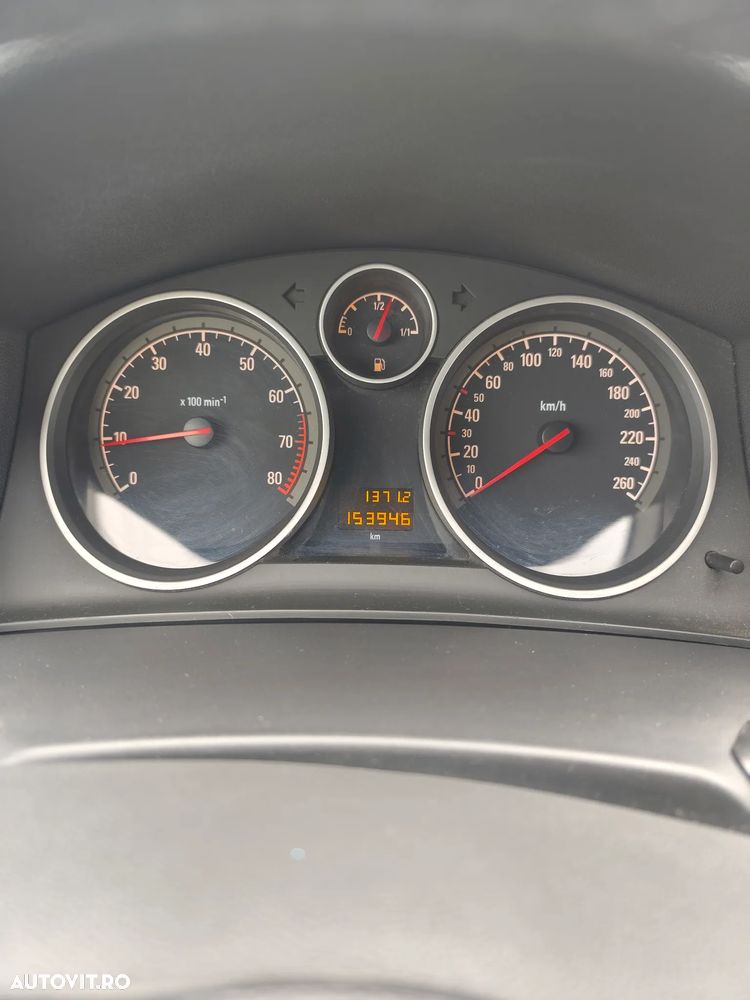 Opel Astra - 4