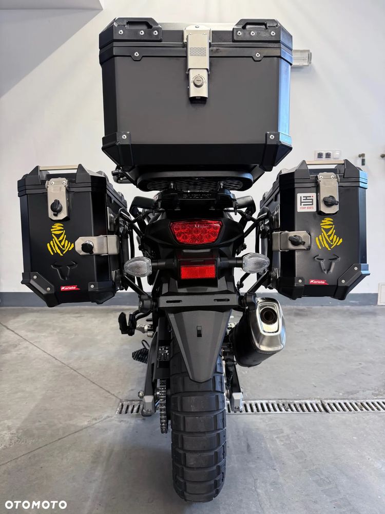 Suzuki V-STROM - 39