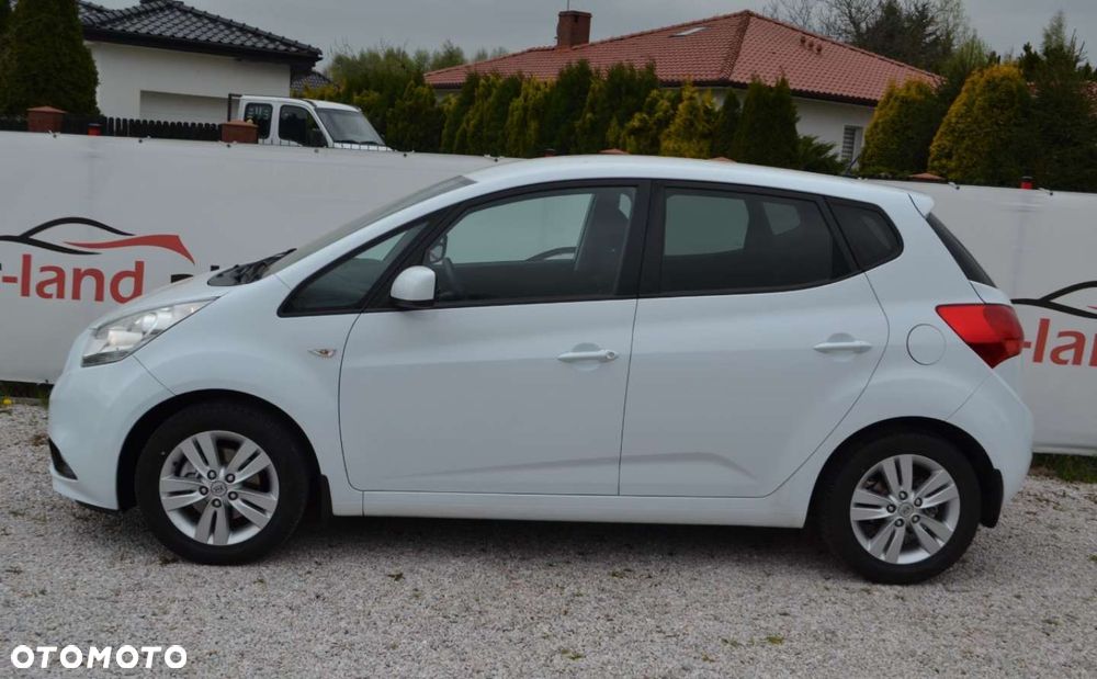 Kia Venga - 9