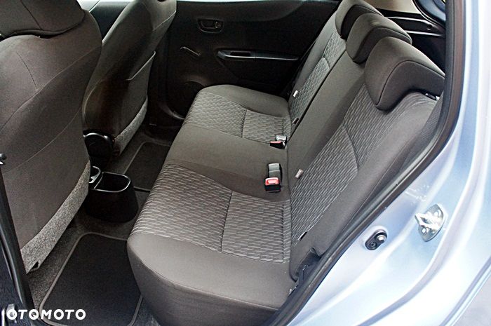 Toyota Yaris 1.33 VVT-i Comfort - 22