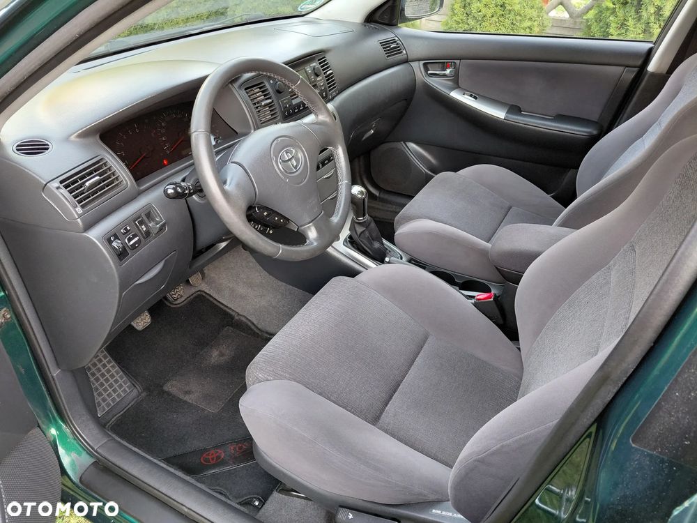 Toyota Corolla 1.6 VVT-i Edition - 9