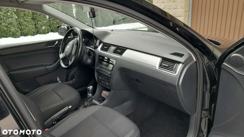 Skoda RAPID 1.2 TSI Ambition - 4