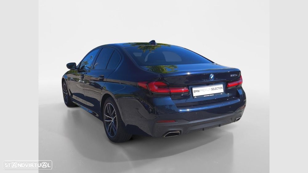 BMW 530 e Pack M - 8
