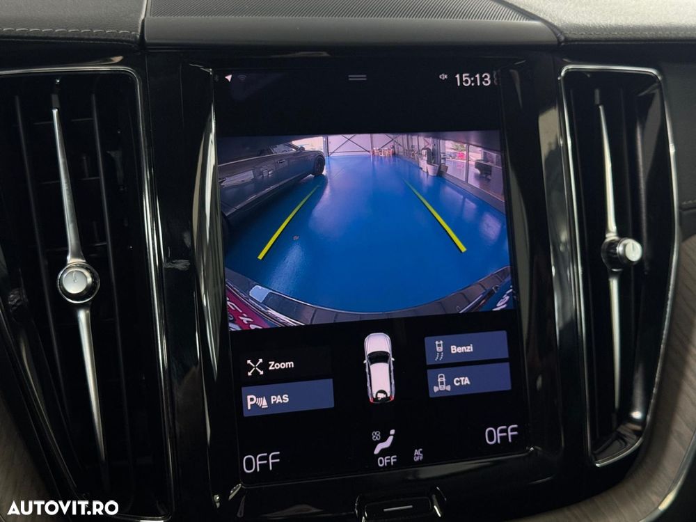 Volvo XC 60 - 24