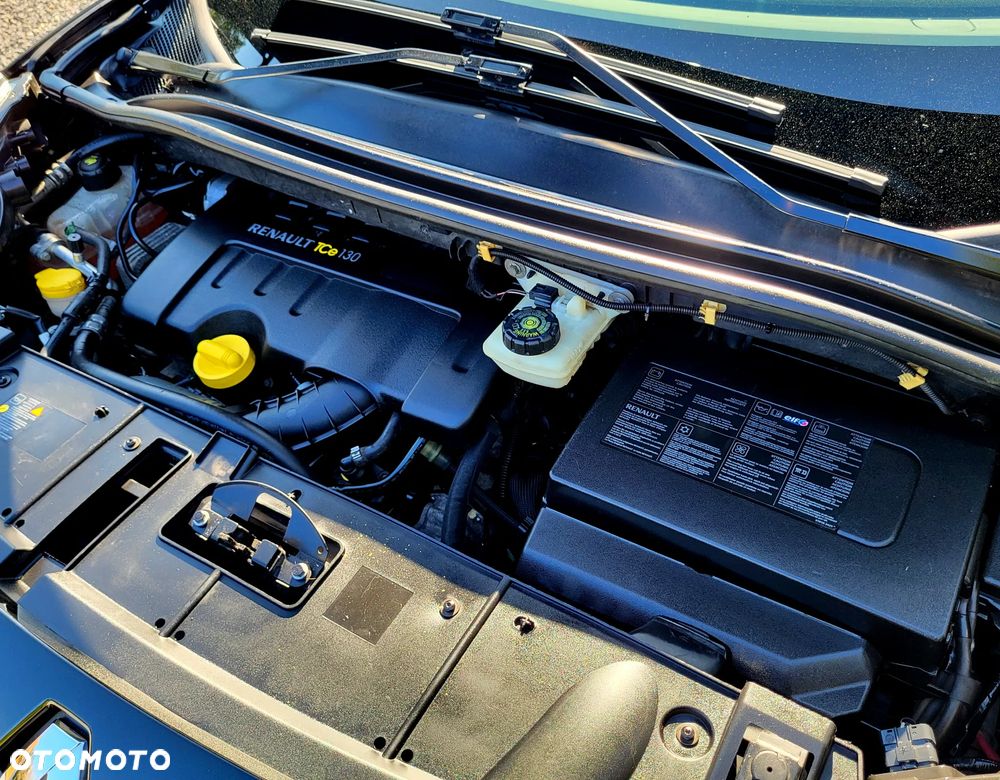 Renault Scenic 1.4 16V TCE Privilege - 9