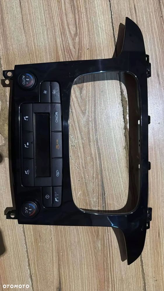 ramka radia z panelem klimatyzacji ford s-max mk1 lift - 1