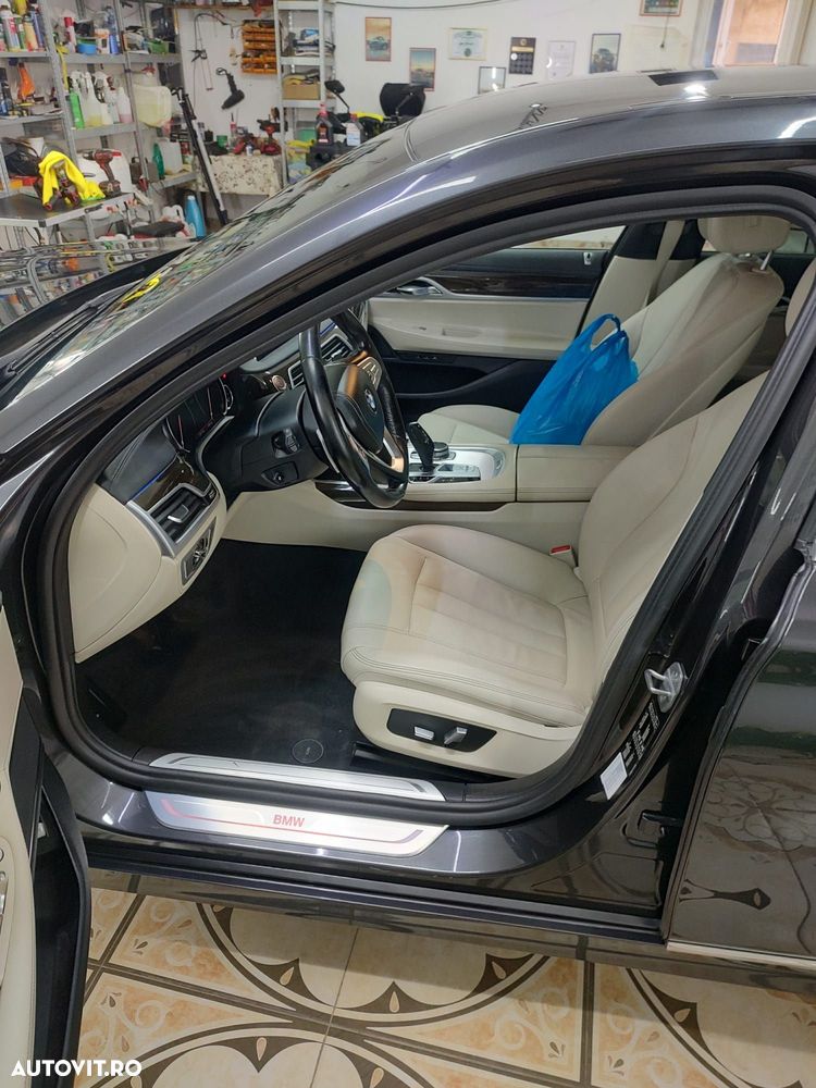 BMW Seria 7 730d - 2