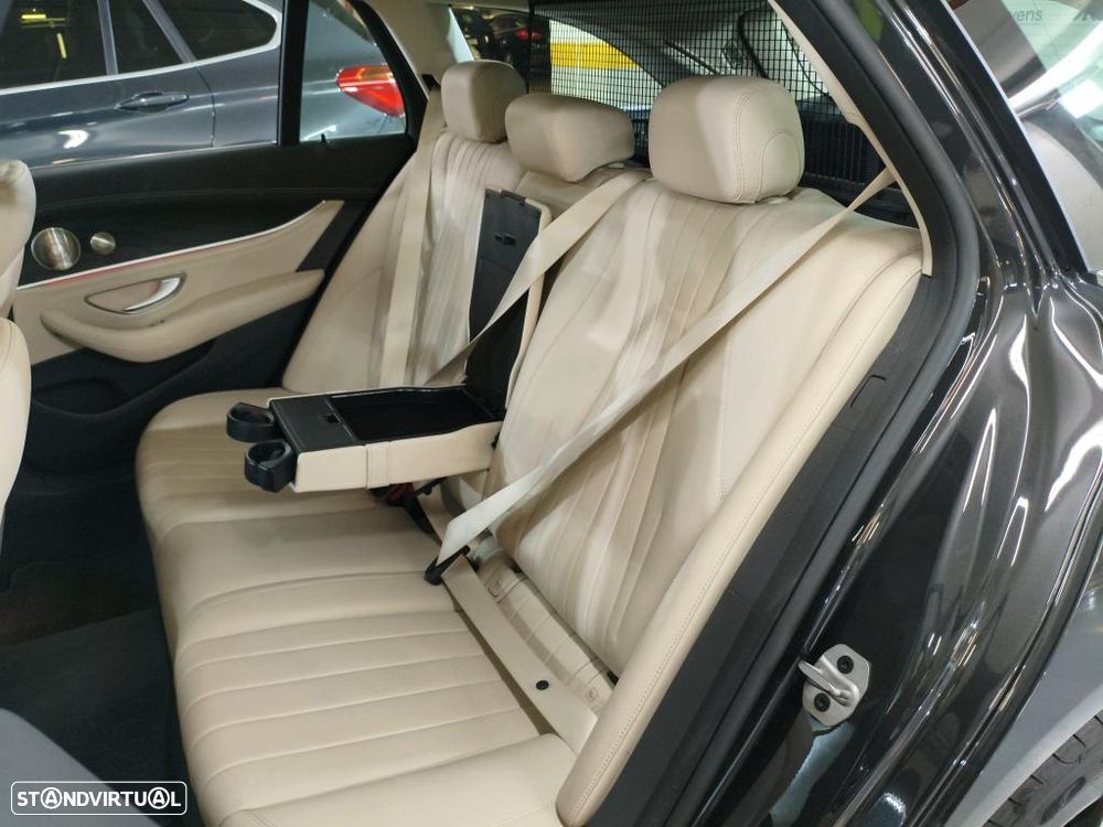 Mercedes-Benz E 300 de Avantgarde - 9
