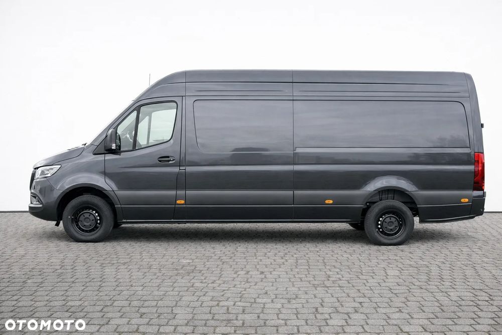Mercedes-Benz Sprinter - 8