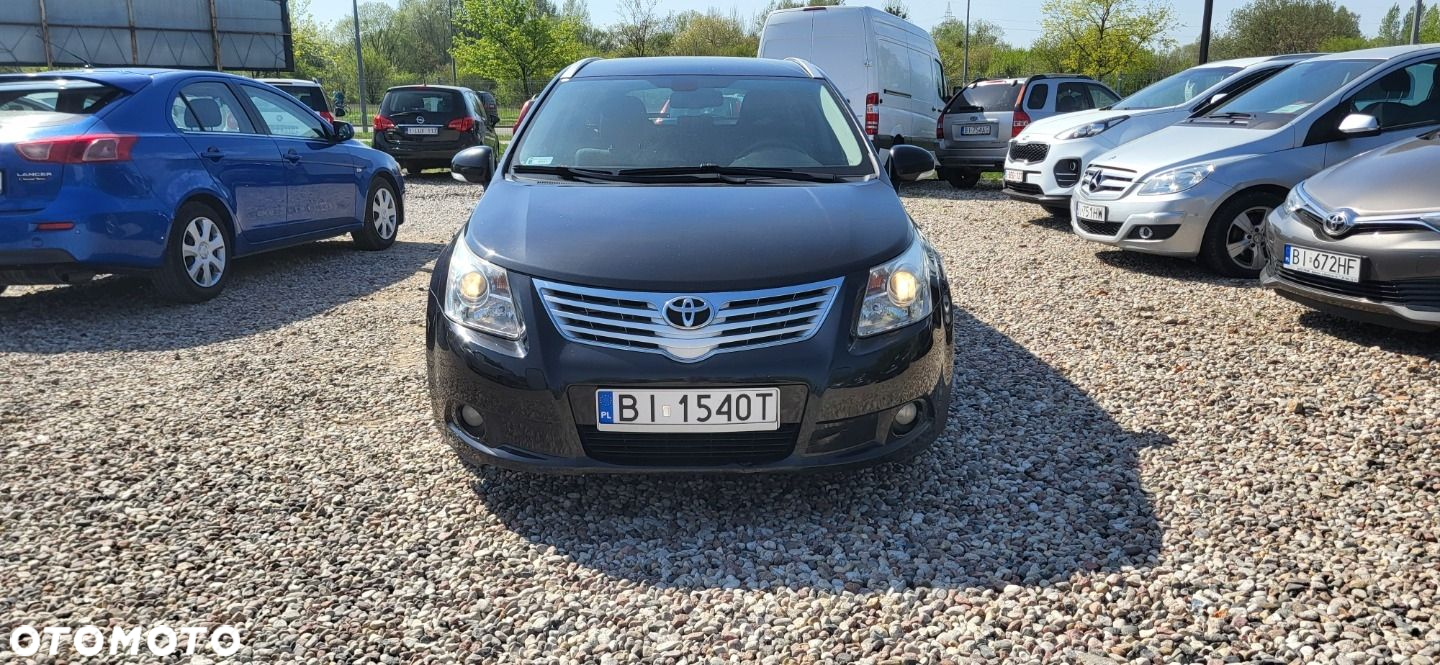 Toyota Avensis - 3