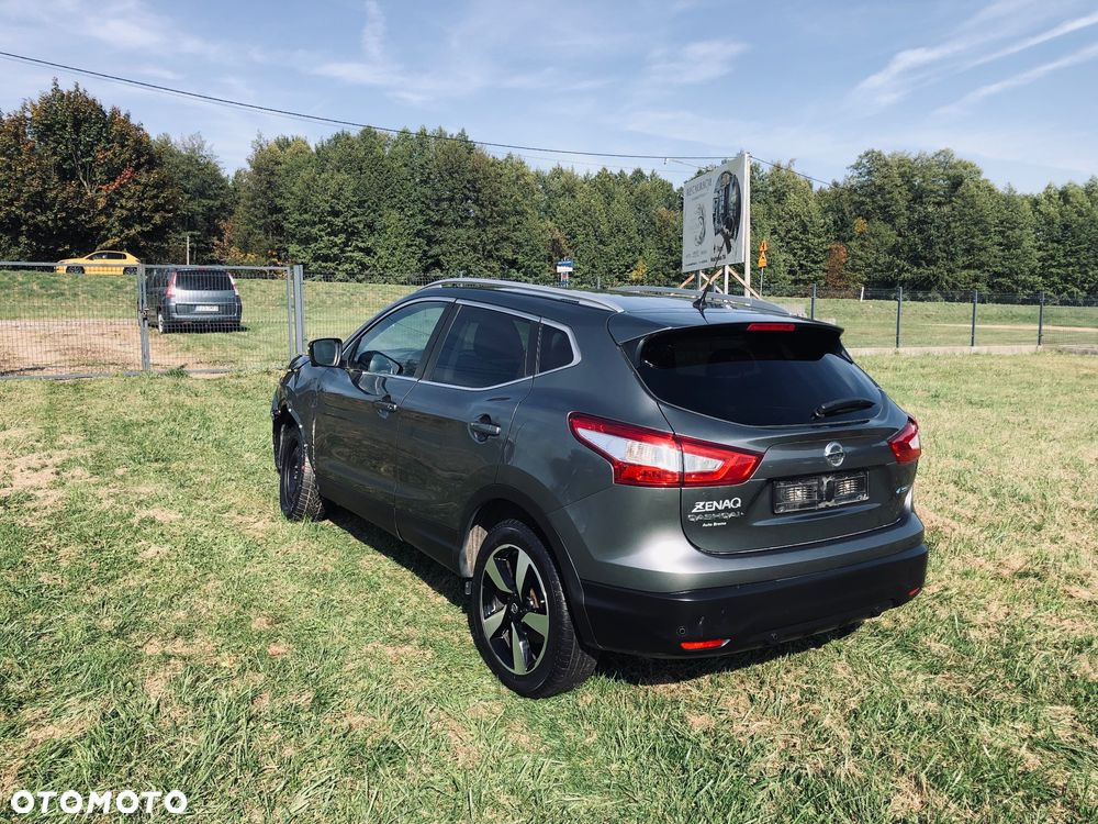 Nissan Qashqai 1.5 dCi DPF acenta - 4
