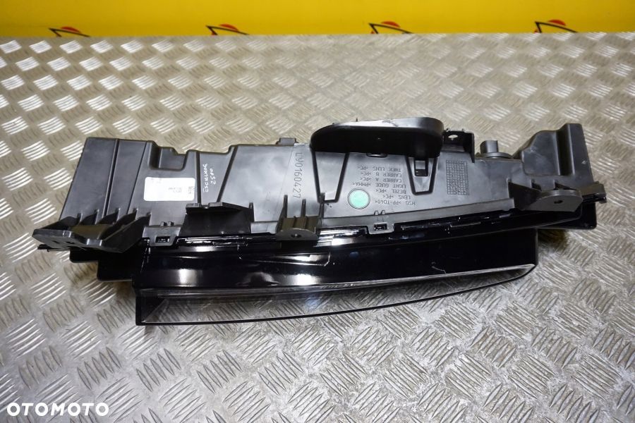 CADILLAC ESCALADE 2021- HALOGEN LAMPA LED DRL LEWA USA - 4