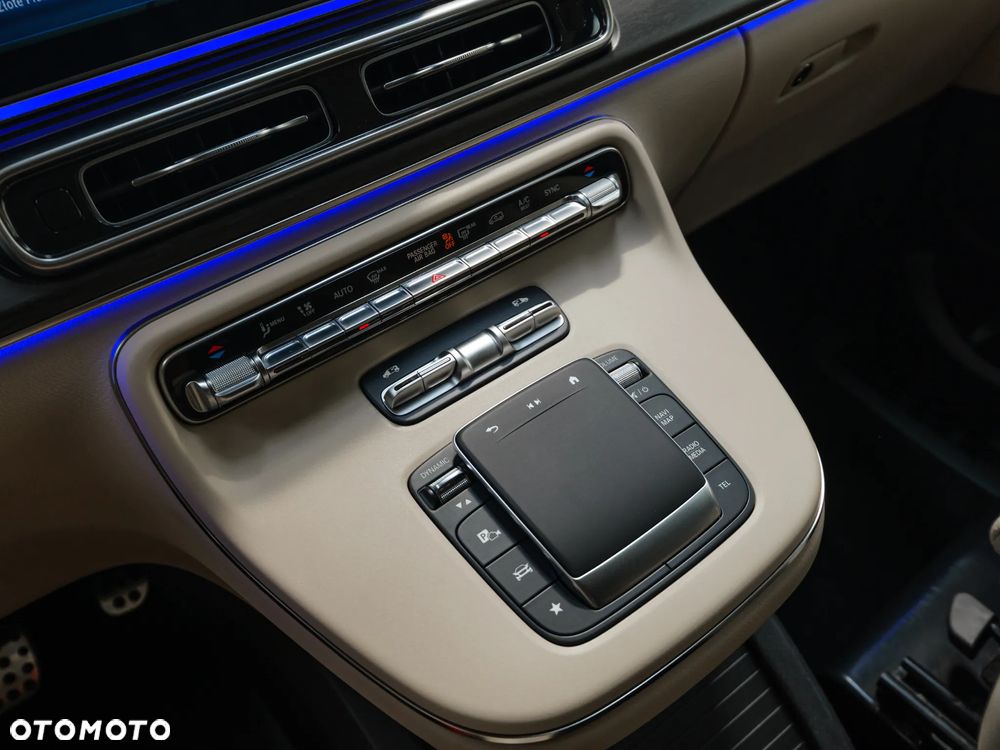 Mercedes-Benz Klasa V 250 d 9G-Tronic Avantgarde (d³ugi) - 33