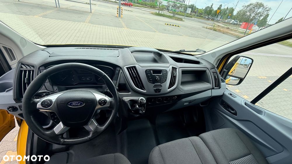 Ford Transit - 7
