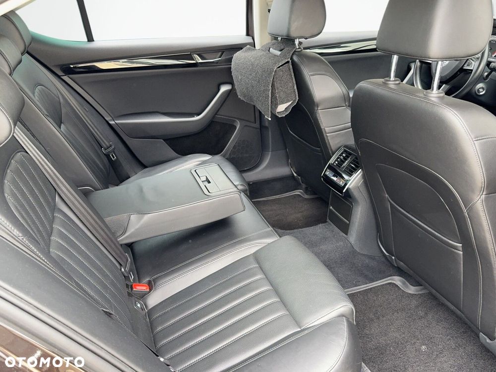 Skoda Superb - 19