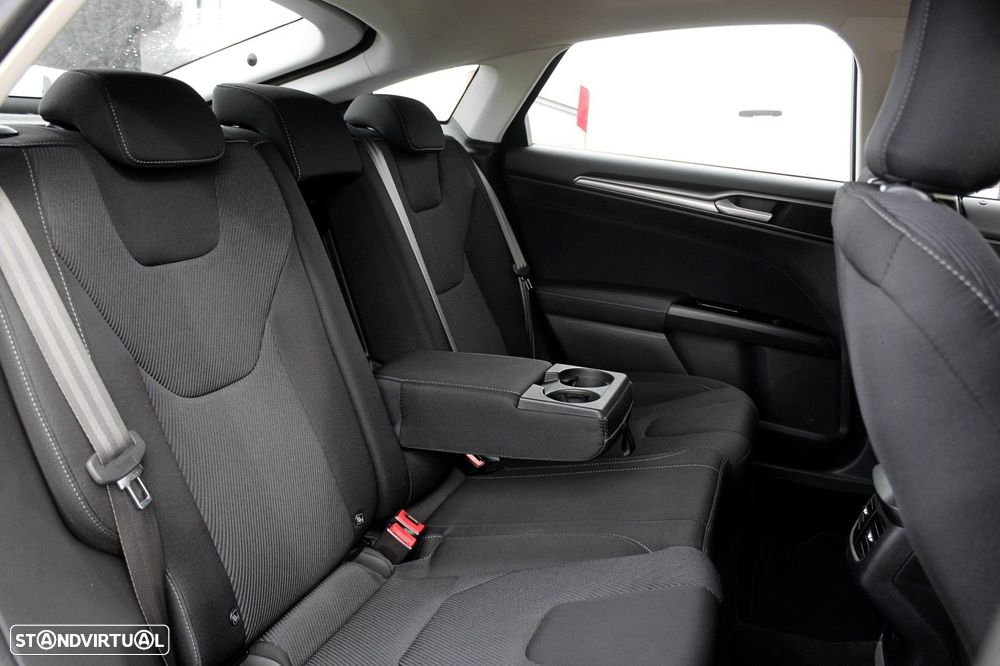 Ford Mondeo 1.5 TDCi Titanium ECOnetic - 23