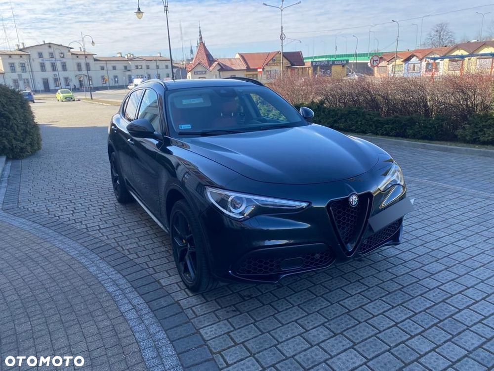 Alfa Romeo Stelvio 2.0 Turbo TI Q4 - 12