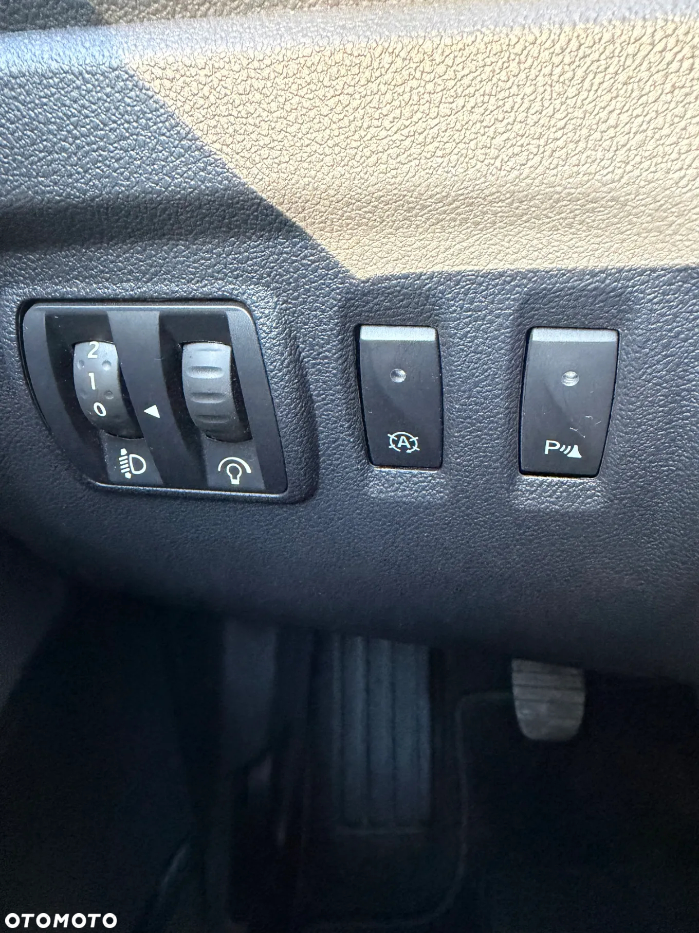 Renault Captur (ENERGY) TCe 90 INTENS - 16
