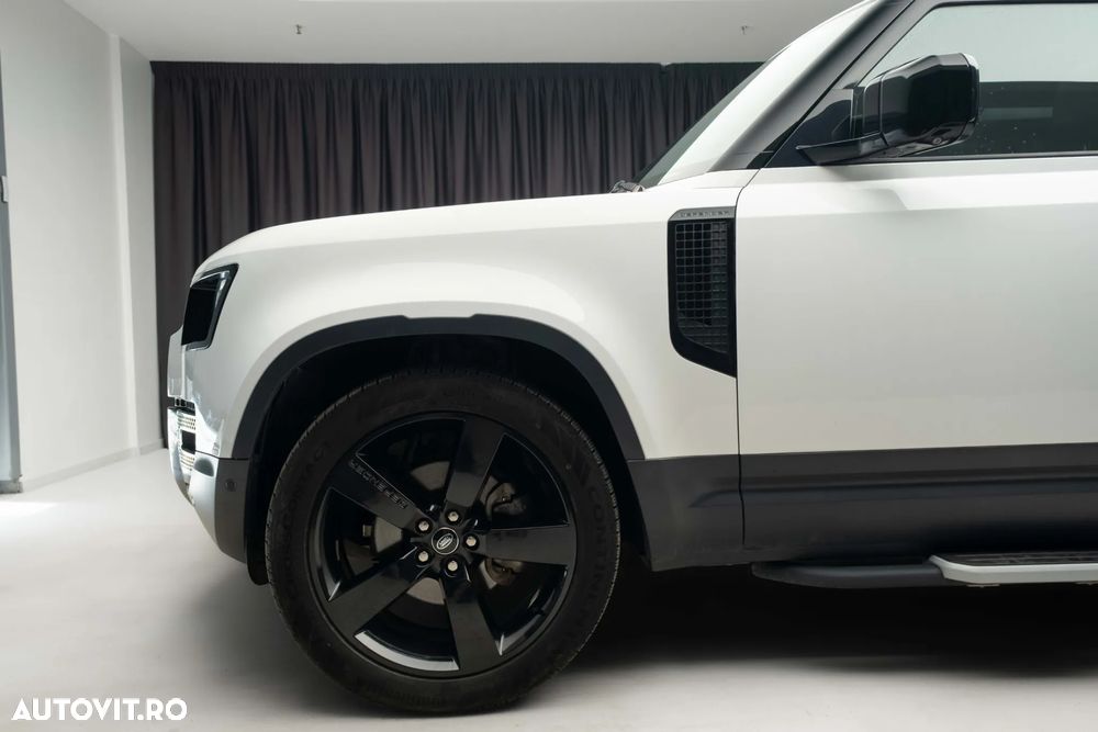 Land Rover Defender 90 3.0 D250 MHEV SE - 10