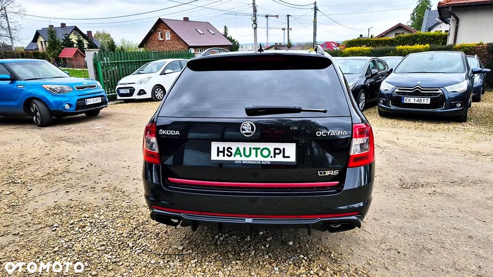Skoda Octavia 2.0 TSI RS DSG - 16