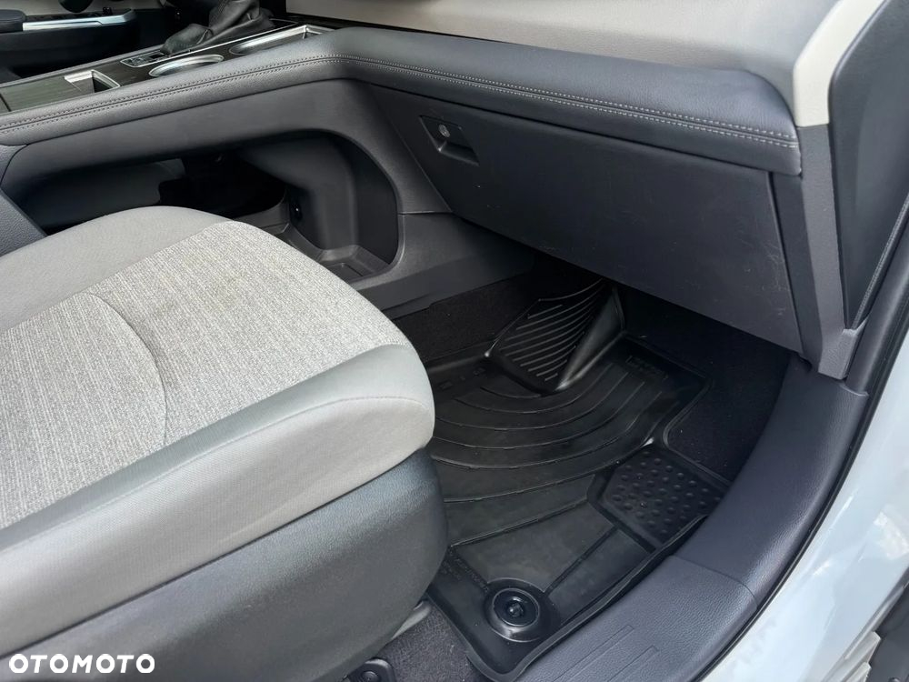 Toyota Sienna - 20