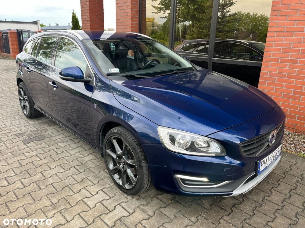 Volvo V60 D3 Summum - 2