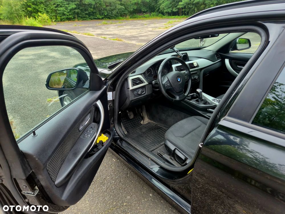BMW Seria 3 320d DPF - 5