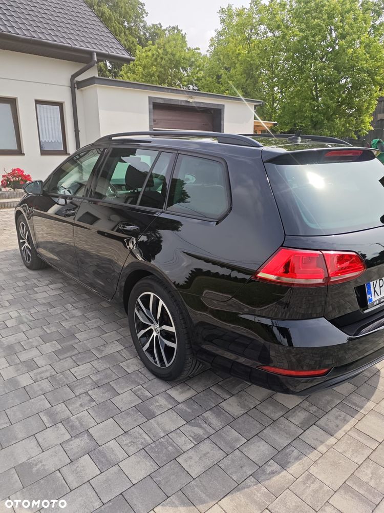 Volkswagen Golf 2.0 TDI (BlueMotion Technology) DSG Comfortline - 5