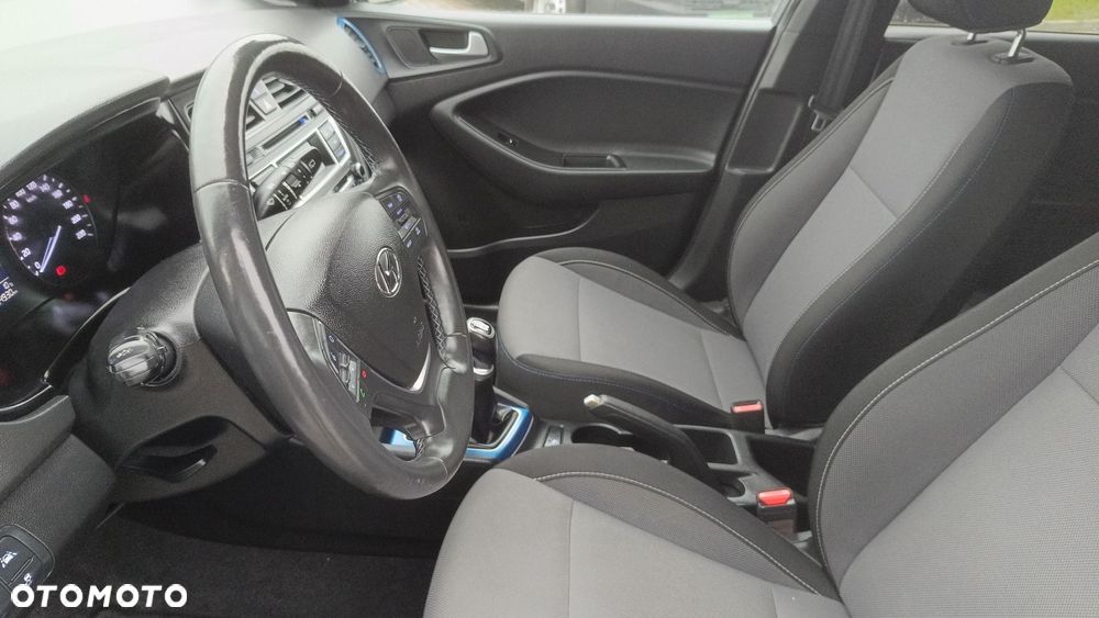 Hyundai i20 1.2 Comfort - 14