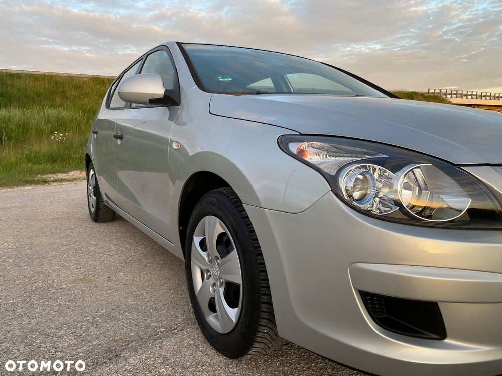 Hyundai i30 1.4 Edition Plus - 12