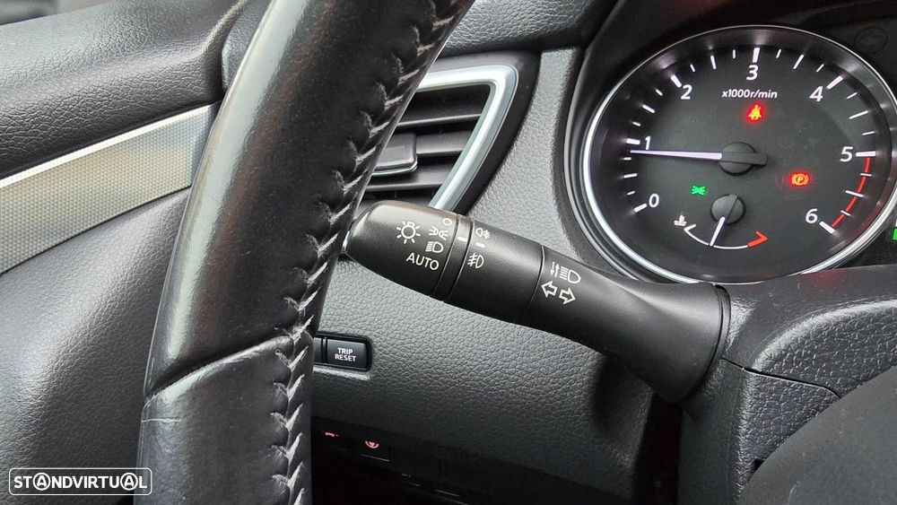 Nissan Qashqai 1.6 dCi Tekna Xtronic - 14