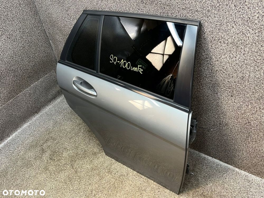 Drzwi prawy tyl prawe tylne Mercedes W204 KOMBI 792U C792 792 ORG 100 umFe - 3