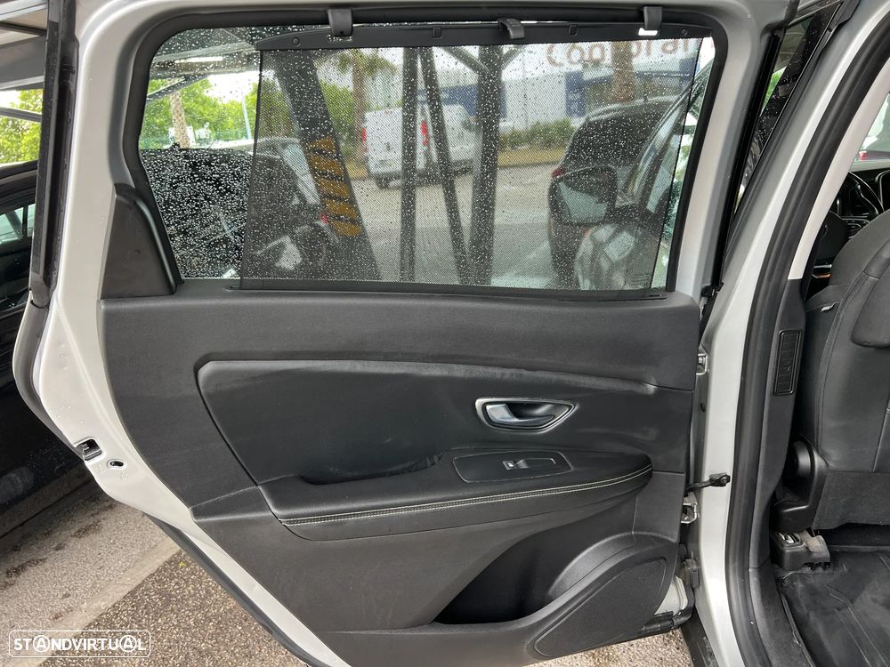 Renault Grand Scénic ENERGY dCi 110 EXPERIENCE - 14