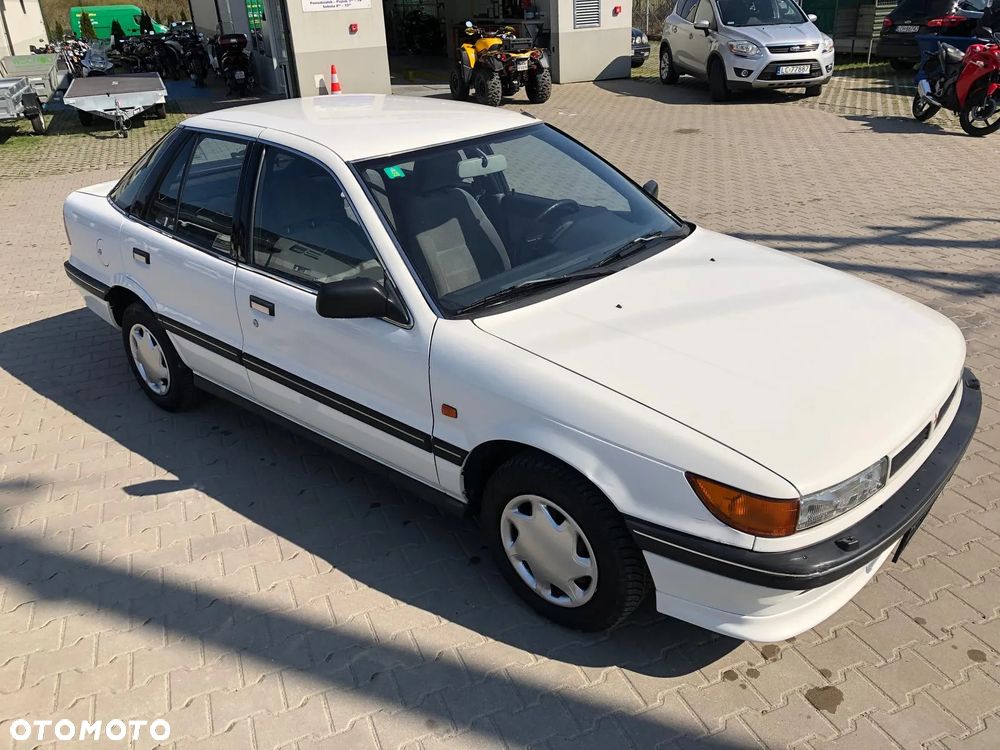 Mitsubishi Lancer 1500 GLXi - 3