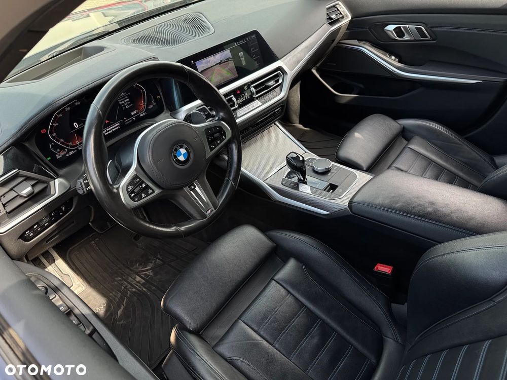 BMW Seria 3 330d xDrive M Sport - 5