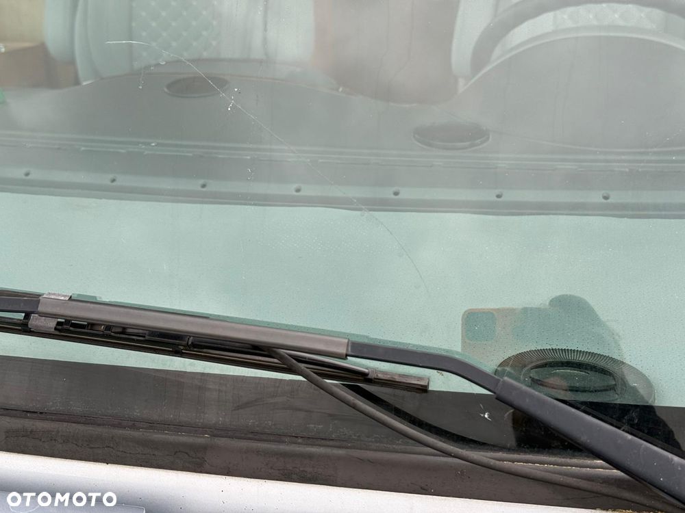 Mercedes-Benz RMB - 21