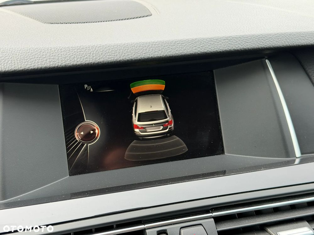 BMW Seria 5 520d Luxury Line - 17