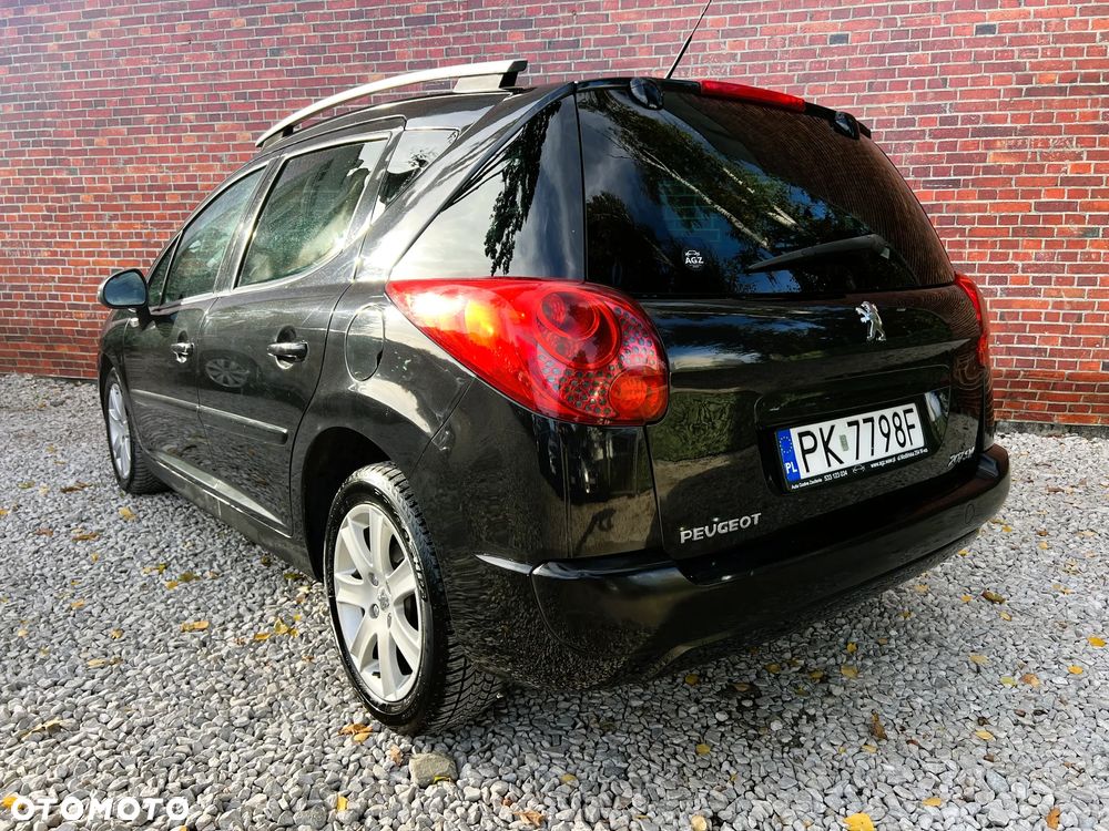 Peugeot 207 - 5
