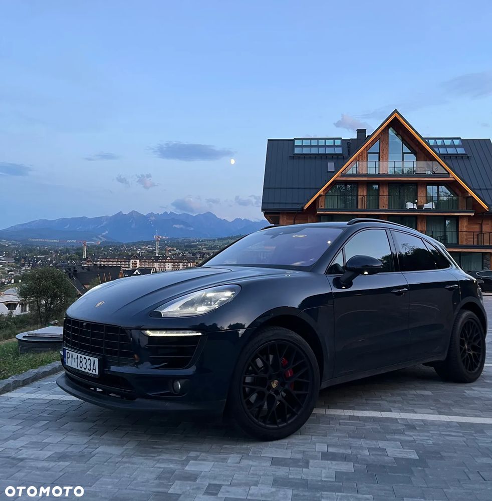 Porsche Macan - 1
