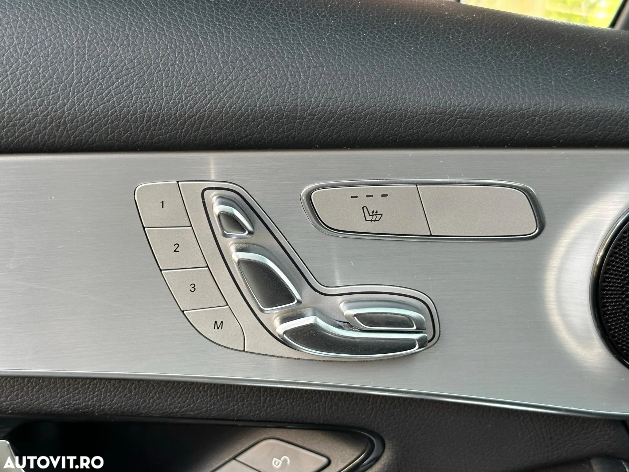Mercedes-Benz GLC 250 d 4Matic 9G-TRONIC AMG Line - 14