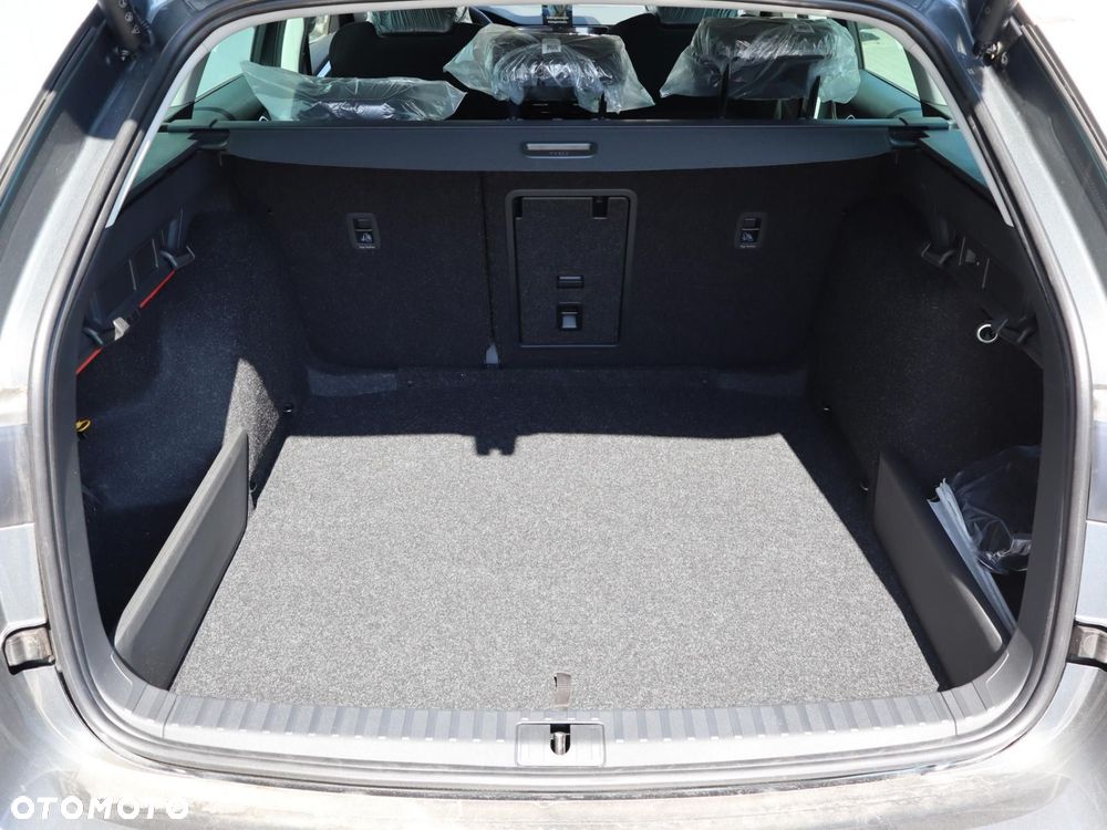 Skoda Octavia - 8