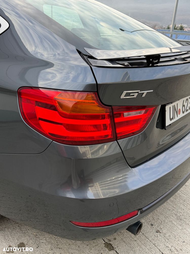 BMW Seria 3 320d GT Aut. Sport Line - 18