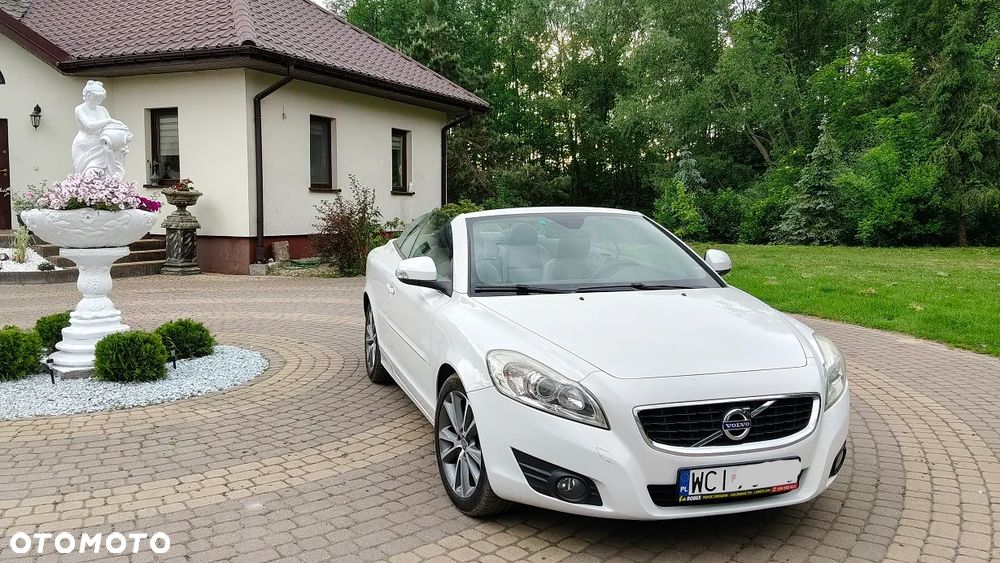 Volvo C70 D4 Momentum - 13